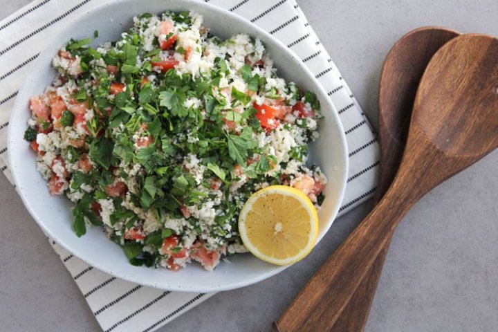 Cauliflower tabbouleh recipe - Dr. Axe